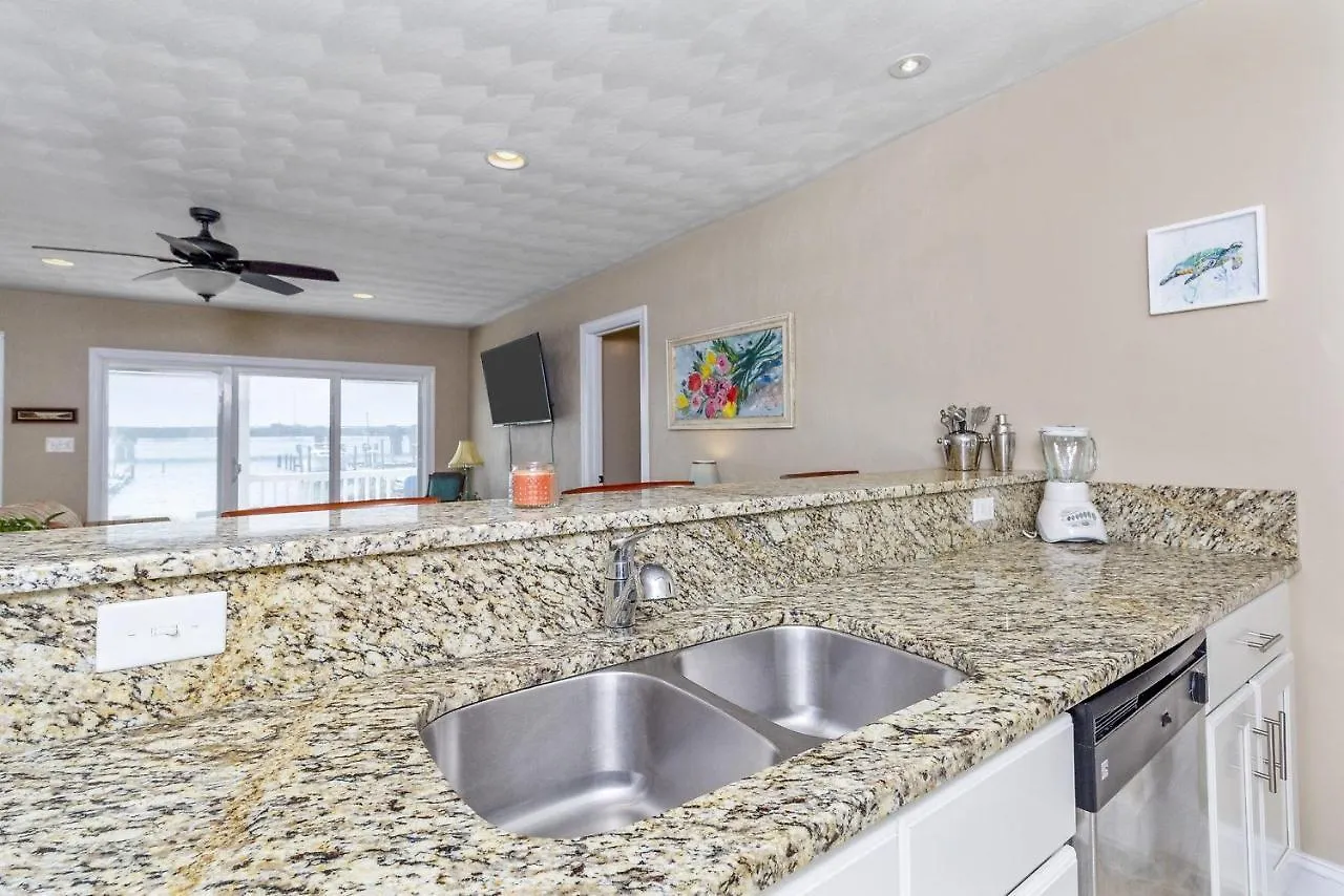 Water Front Delight On The Bay Home Norfolk Holiday home